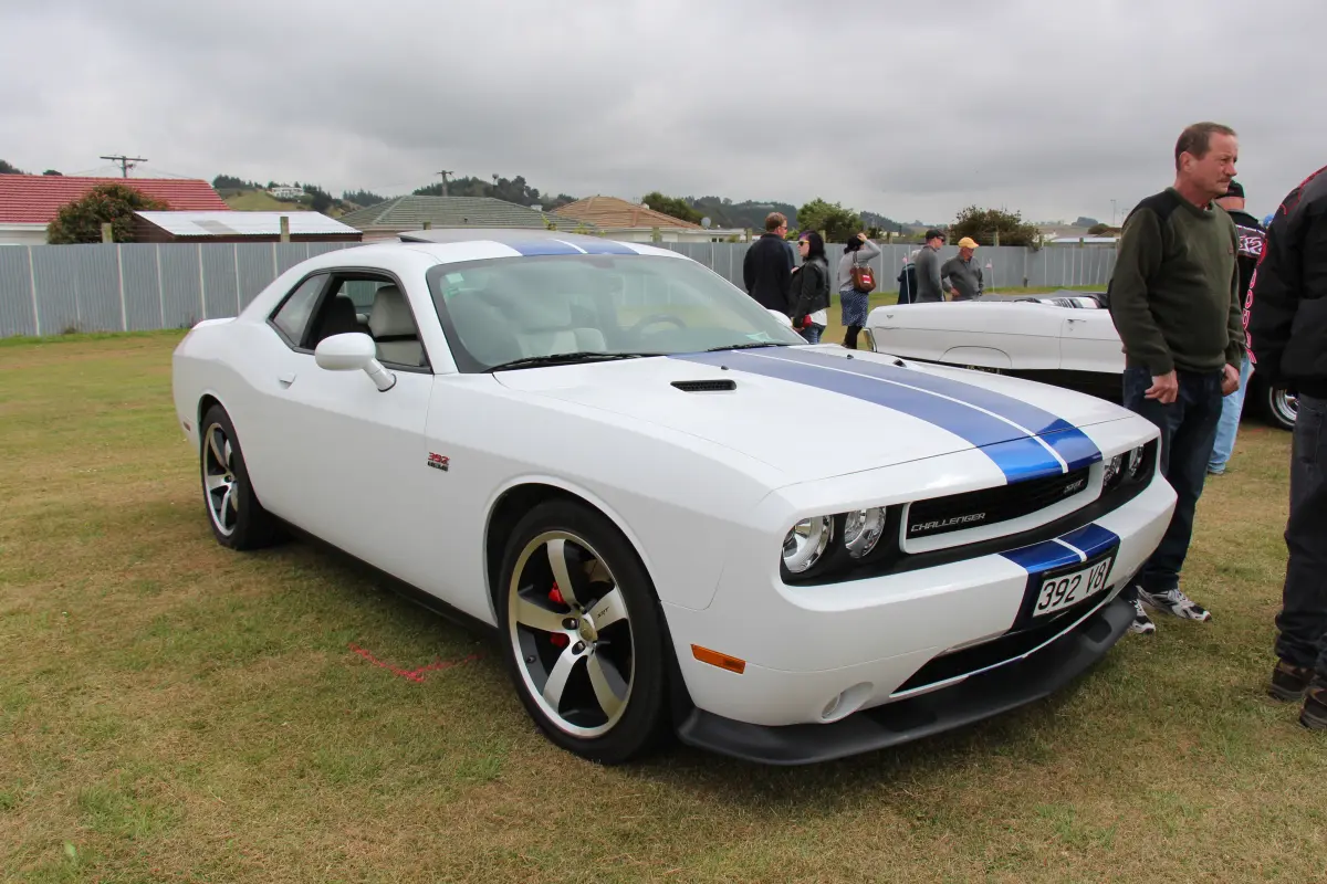 دودج تشالنجر 392 (Challenger Scat Pack 6.4L HEMI)