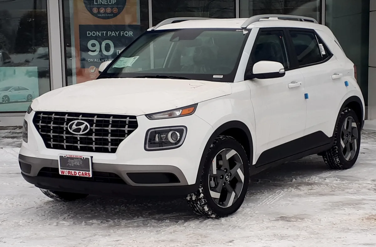 هيونداي فينيو (Hyundai Venue 1.0T) - المقصورة الداخلية والكونسول