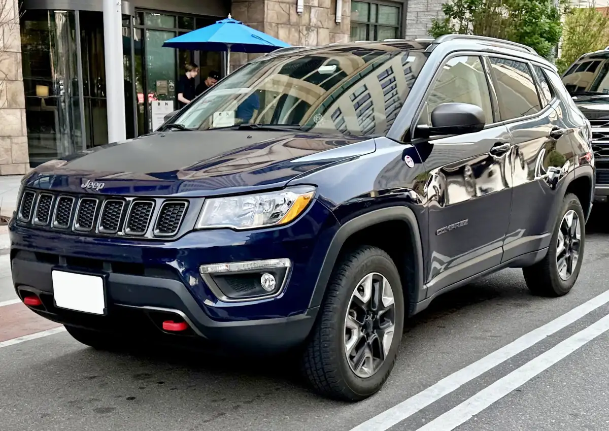 جيب كومباس (Jeep Compass 1.4T / 2.4)