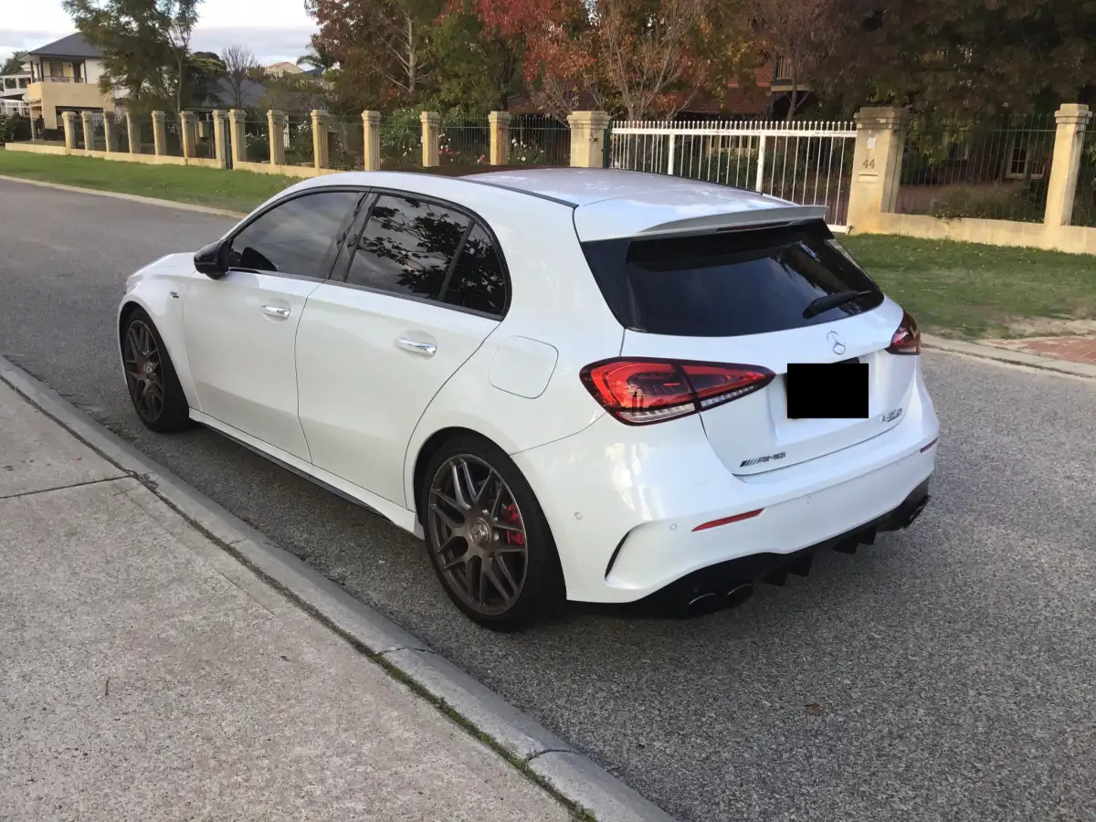 مرسيدس-AMG A45 S (W177 421 HP) - المقصورة الداخلية والكونسول