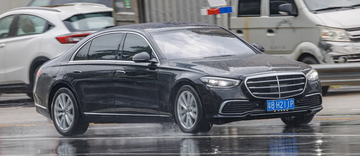 مرسيدس-بنز S-Class (W223 S500)