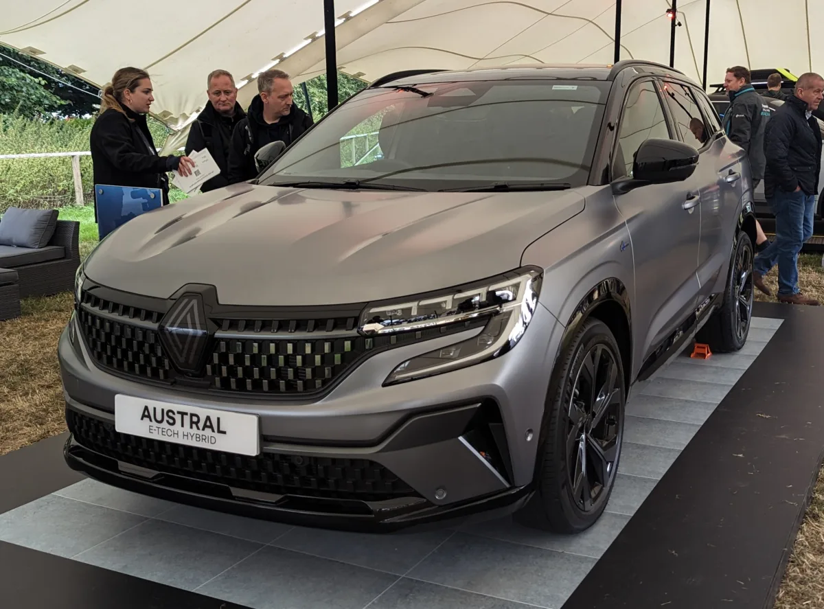 رينو أوسترال (Renault Austral 1.3T)